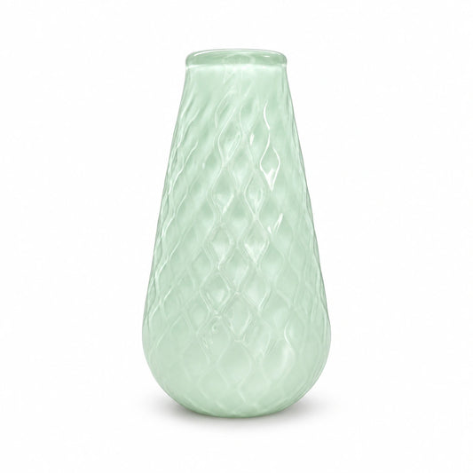 Diamond Vase – Large – Produktansicht auf weißem Hintergrund