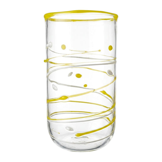 Wasserglas Tumbler mit gelben Linien auf weißem Hintergrund