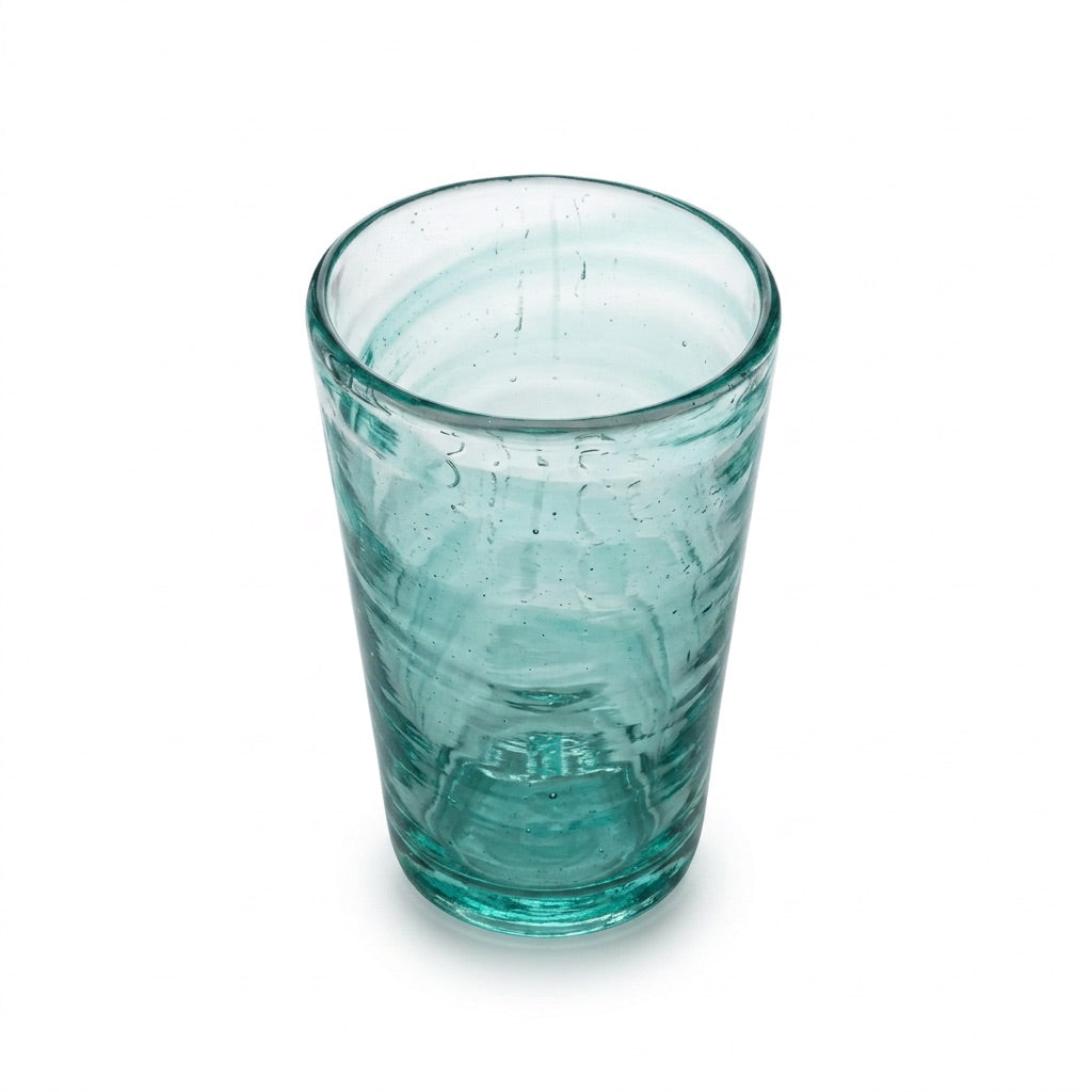 Lafiore Tube Tumbler Mare Grün, mundgeblasenes Trinkglas aus recyceltem Glas, Mallorca